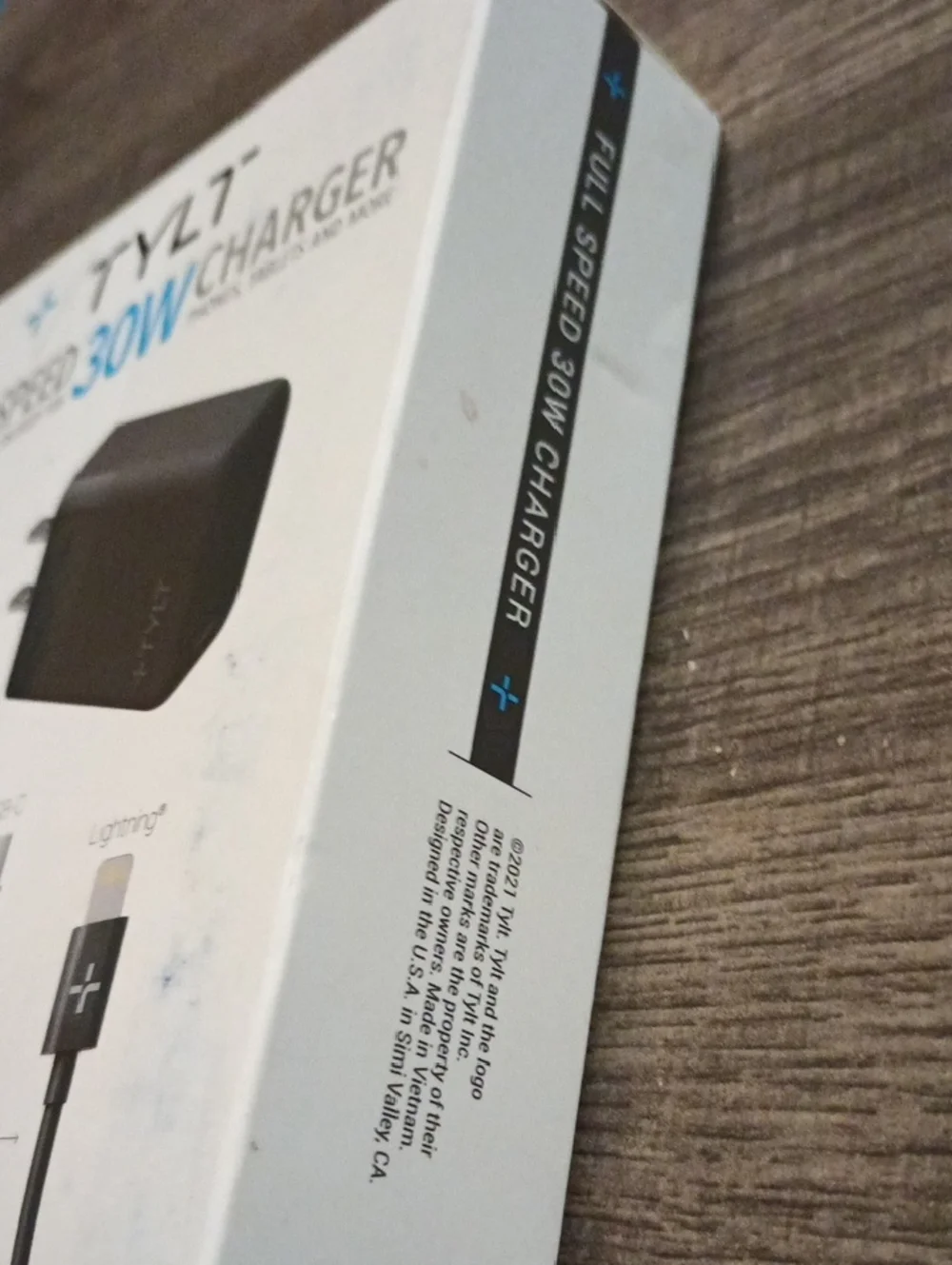 TYLT Full Speed 30W Wall Charger & USB-C to Lightning Cable Set